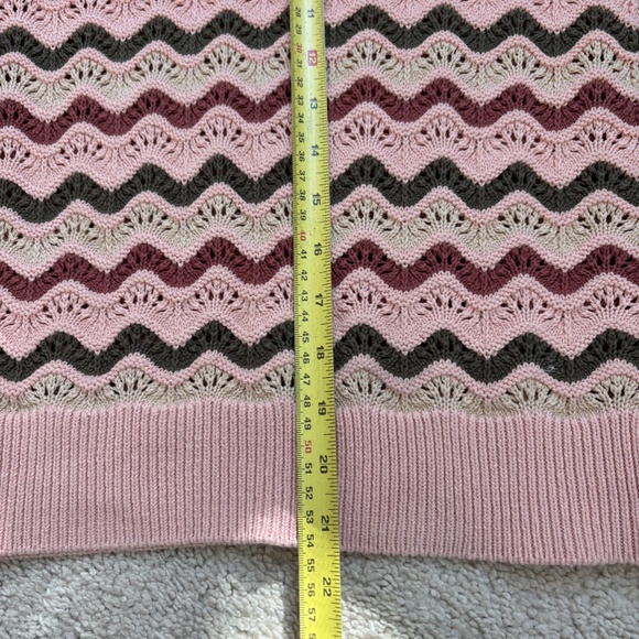 Evereve Design History Knit Sweater Vest - Picture 9 of 15